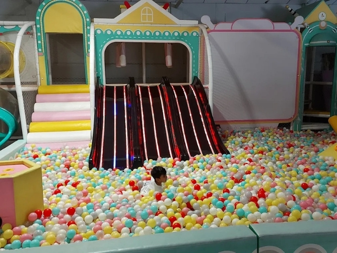 ballpool_1